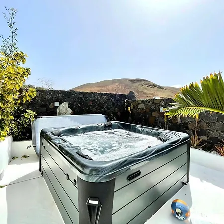 Apartamento 5, Wifi, Con Banera De Hidromasaje, Acceso A La Piscina Y Jacuzzi Apartment